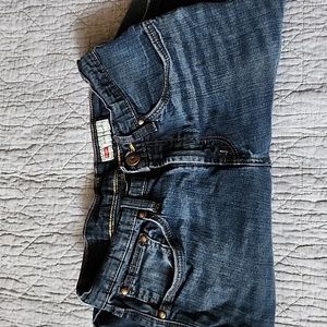 Wrangler voot cut size 28 x 30